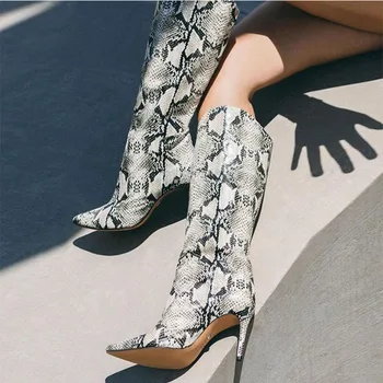 Arden Фуртадо/2021 г. Модни дамски обувки на висок ток с остър пръсти и змеиным модел, Чубрица ботуши, ботуши до коляното