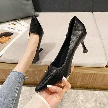 Дамски Обувки на Висок ток 2022 г., Женски на Модела Обувки-лодки, Модни Ежедневни Обувки, Модни Обикновена Обувки на висок Тънък Ток с остър пръсти