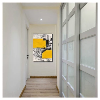 Емблематична жълто офис обстановка, в рамката на една Проста и щедра сиво модел е подходящ за съвременната спалня и хол