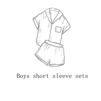 Клиентите избират комплекти, потници и къси панталони с къси ръкави за момичета и момчета през месинджър