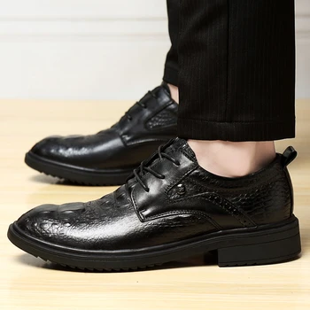 кожа за zapatos мъжки спортен разпродажба на Мъжки ежедневни мъжки обувки за мъже пролет мъжки sapato new hombre на равна подметка гореща ежедневни дишаща 2020