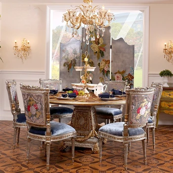 Френски придворен маса за хранене от масивно дърво кръгла дървена кожена златно и сребристо фолио тежка промишленост издълбани маса за хранене и стол